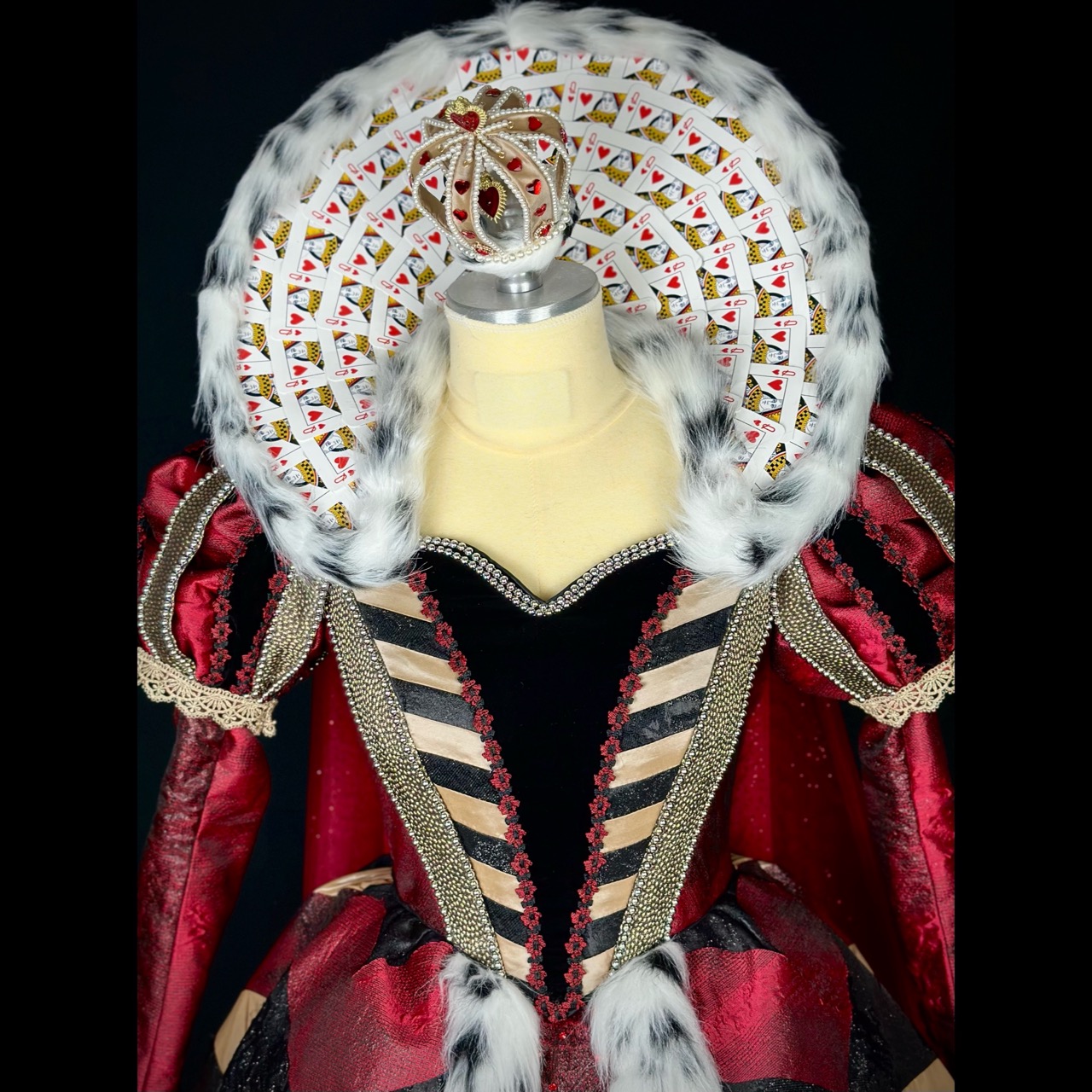 Queen of Hearts-Large Queen of Hearts-Large
